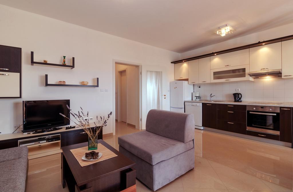 Apartments Jadranka Привлака Екстериор снимка