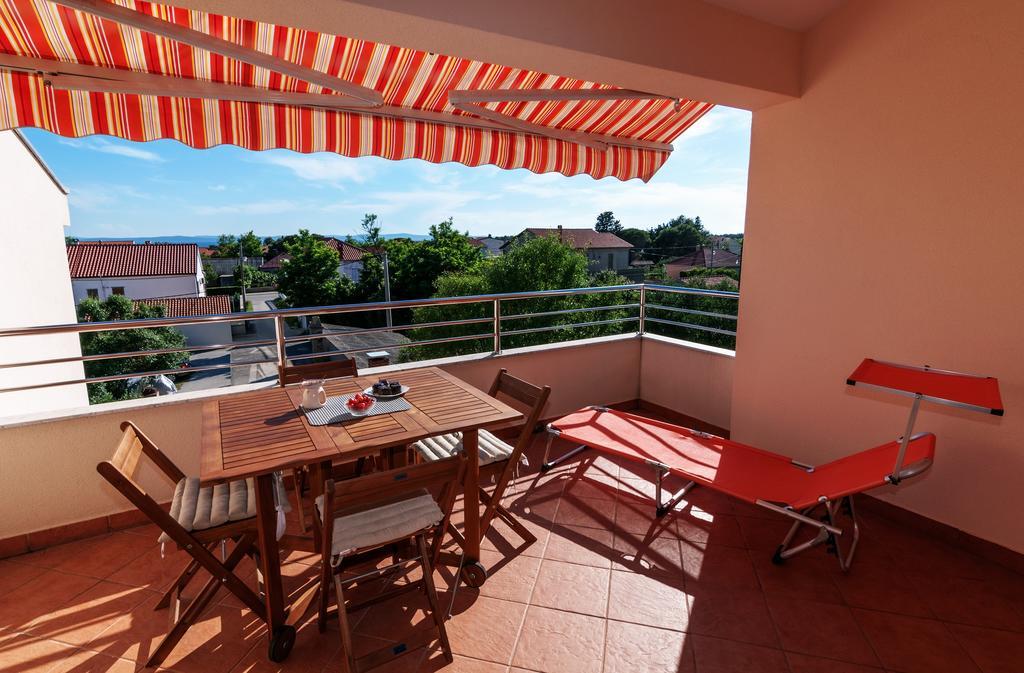 Apartments Jadranka Привлака Екстериор снимка