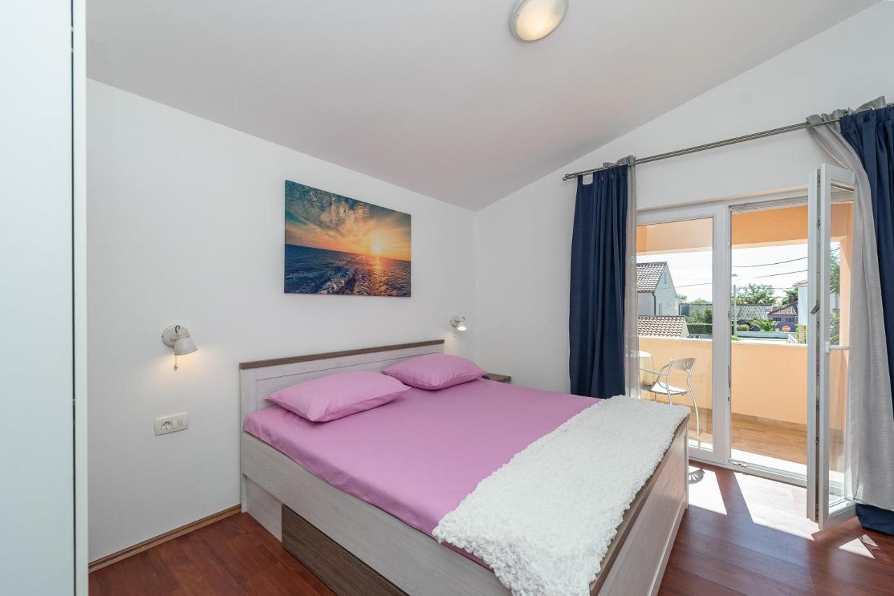Apartments Jadranka Привлака Екстериор снимка